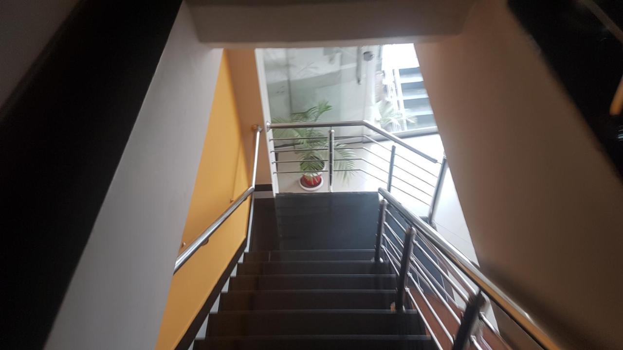 Midtown Hotel Ravalpindi Kültér fotó
